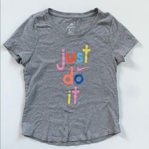 Nike Tee Athletic Cut Girls Size M